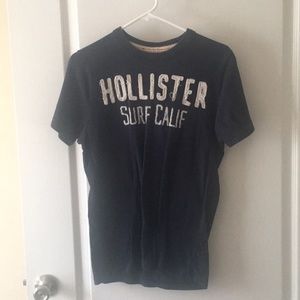 Hollister XS Men’s navy shirt